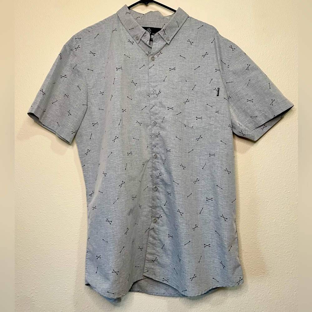 Men’s short sleeve button up. Molokai Surf Co.